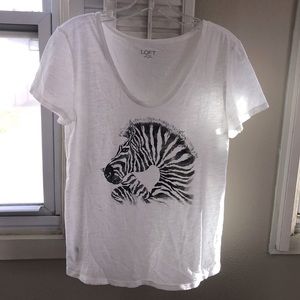 Loft Women’s Zebra White & Black Scoop Neck T Shirt Size Small NEW